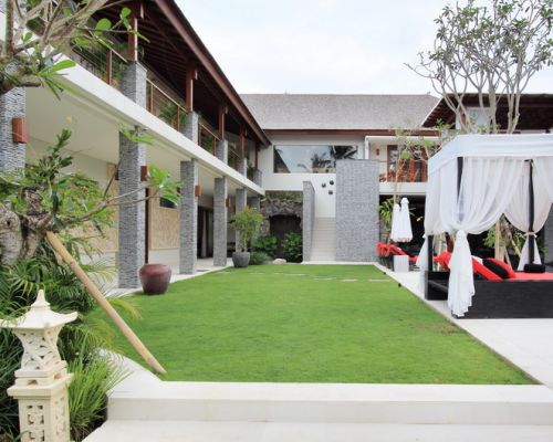 The Garden of Sarasvati